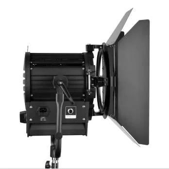 100W LED Continuous Fresnel Focusable (15-60°) Spot Light AL-100W