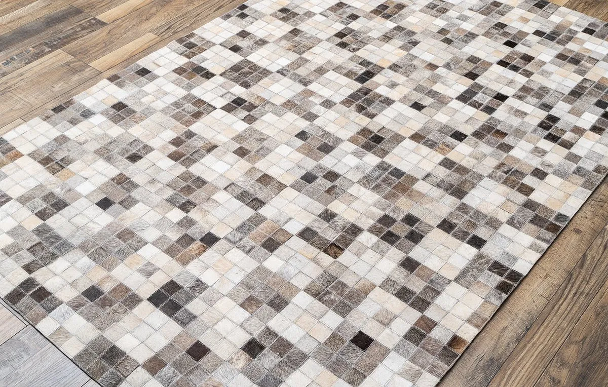 Lugana Grey.Charcoal Leather Hairon Carpet