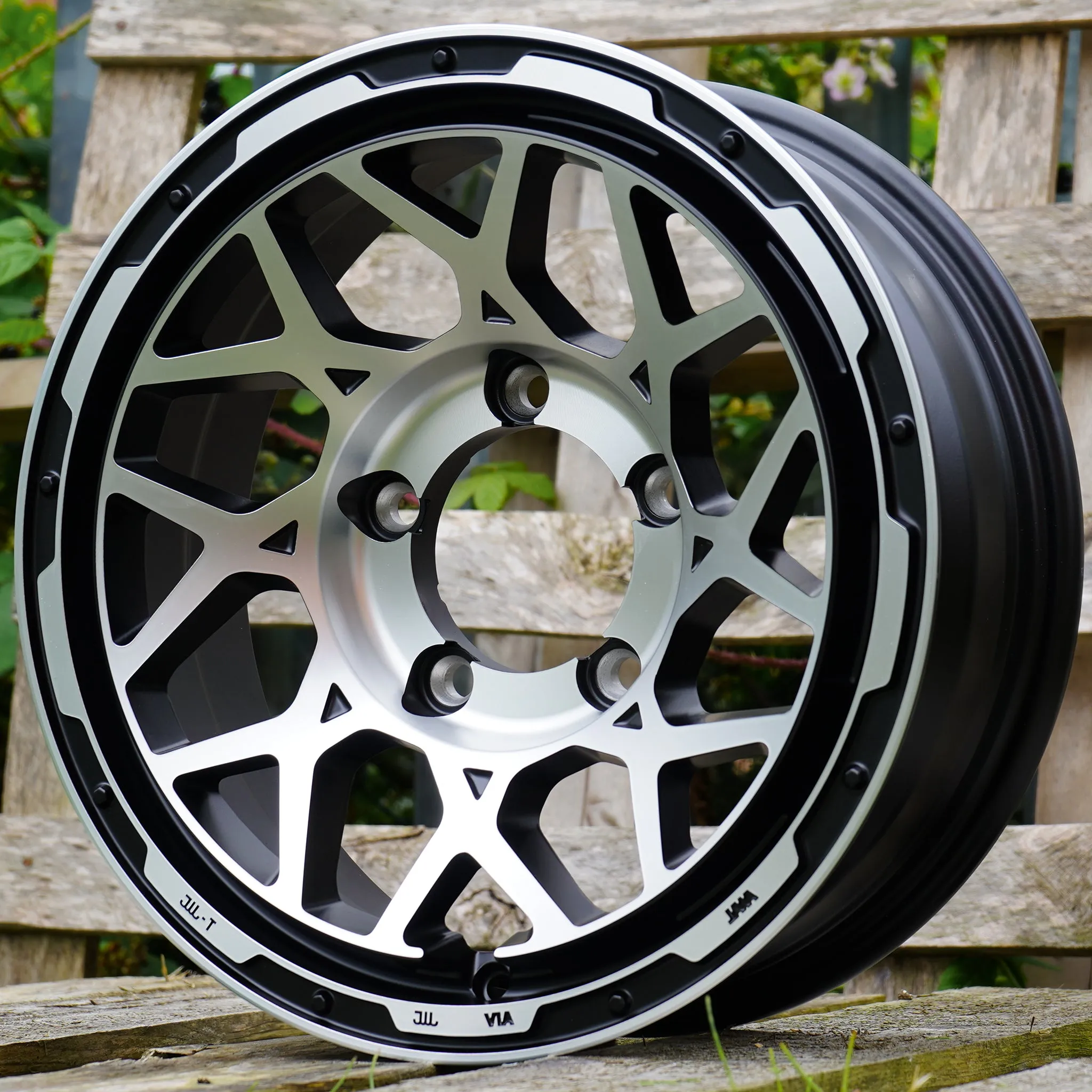 Magpie M-01 Wheel Package for Suzuki Jimny (2018 )