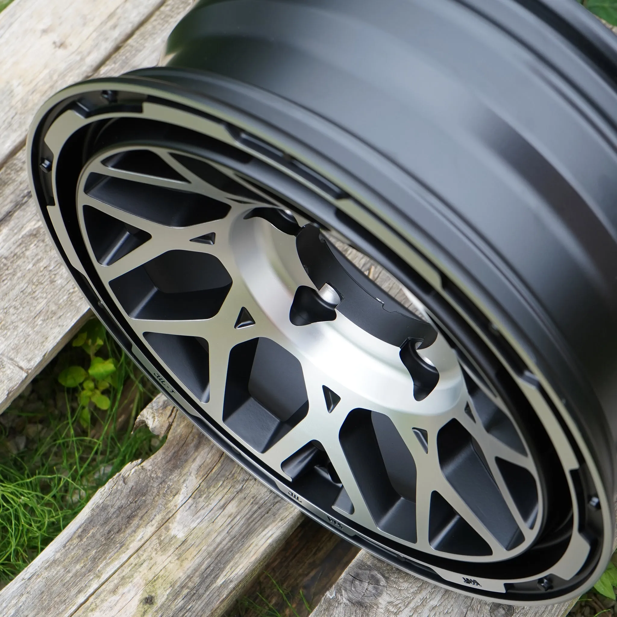 Magpie M-01 Wheel Package for Suzuki Jimny (2018 )