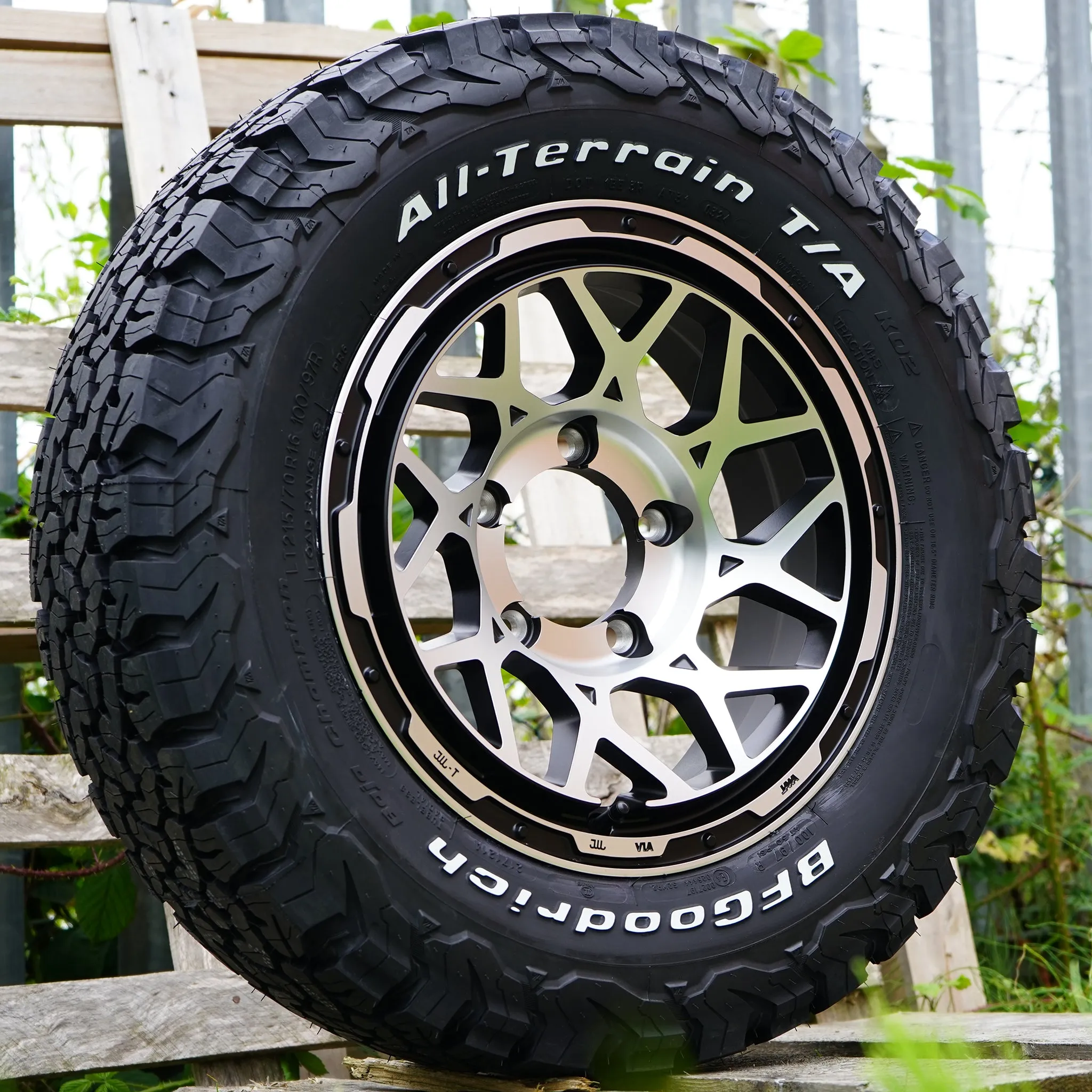 Magpie M-01 Wheel Package for Suzuki Jimny (2018 )