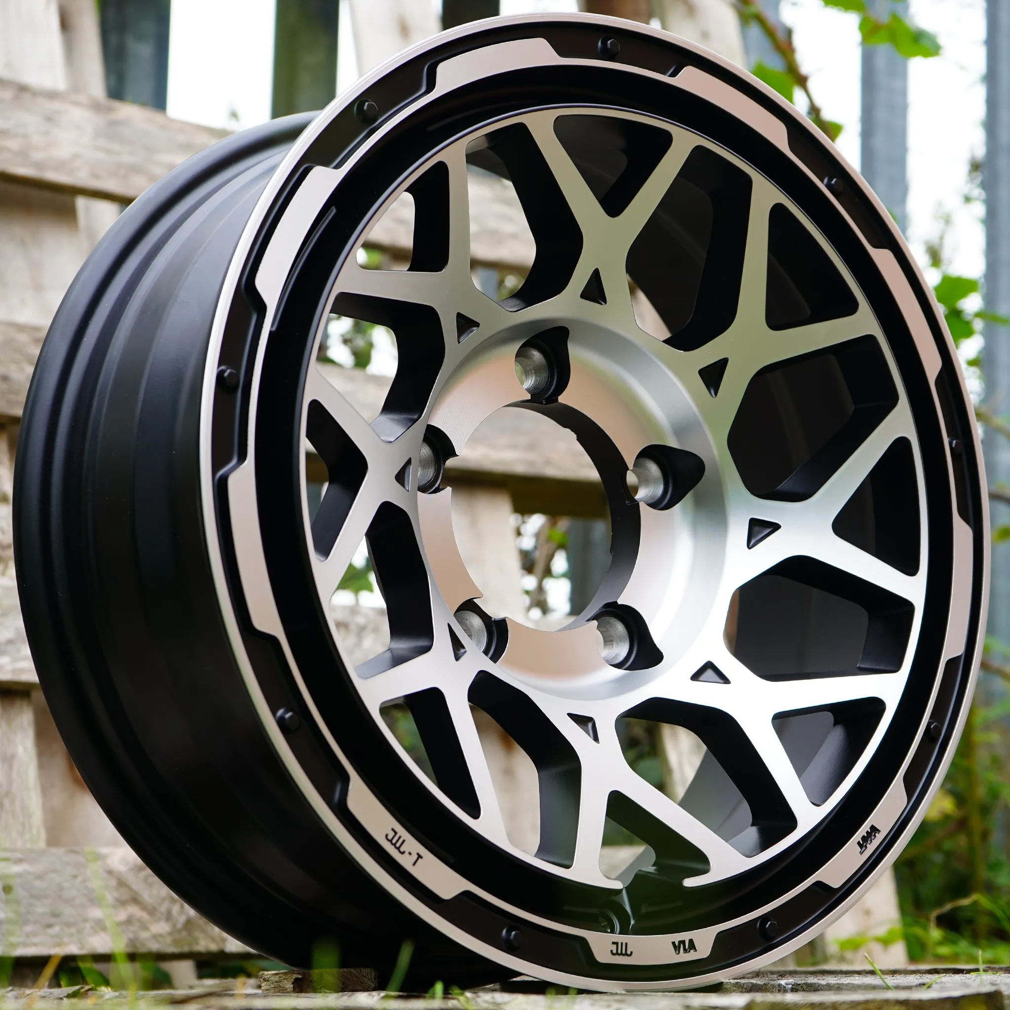 Magpie M-01 Wheel Package for Suzuki Jimny (2018 )