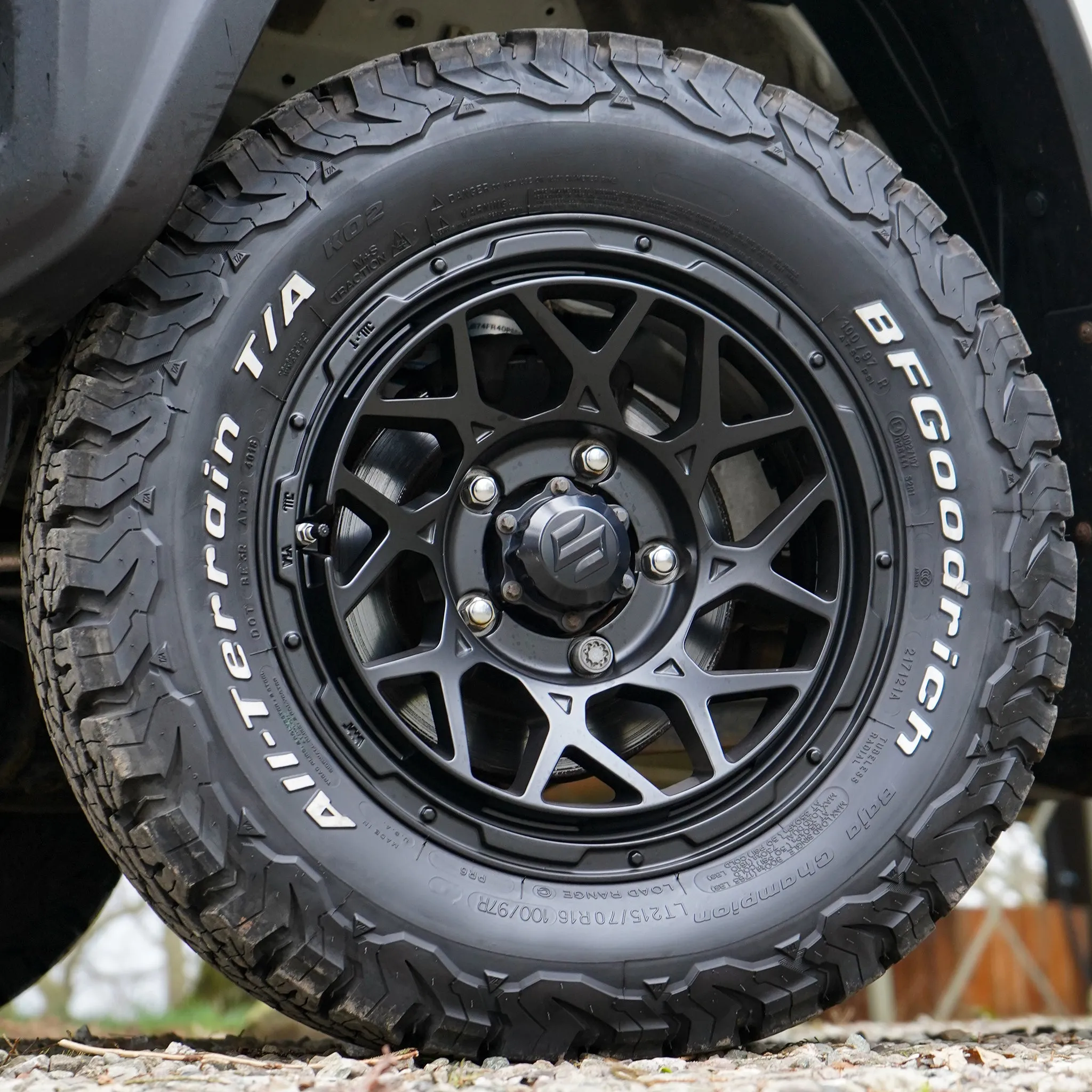 Magpie Wheel & Tyre Package for Suzuki Jimny (1998 )