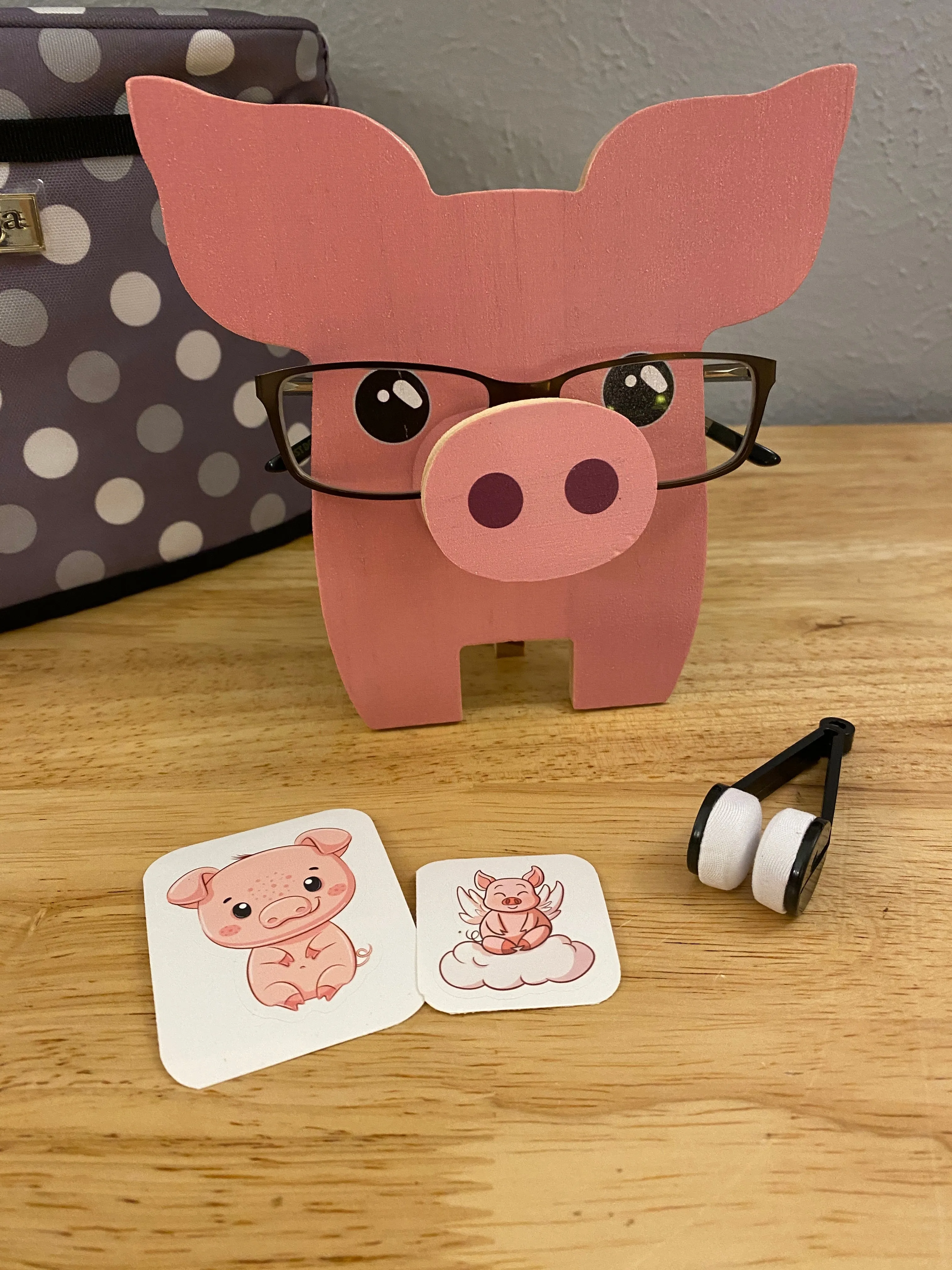 Pink Pig Glasses Holder, wooden eyeglasses stand, Cat eyeglasses stand