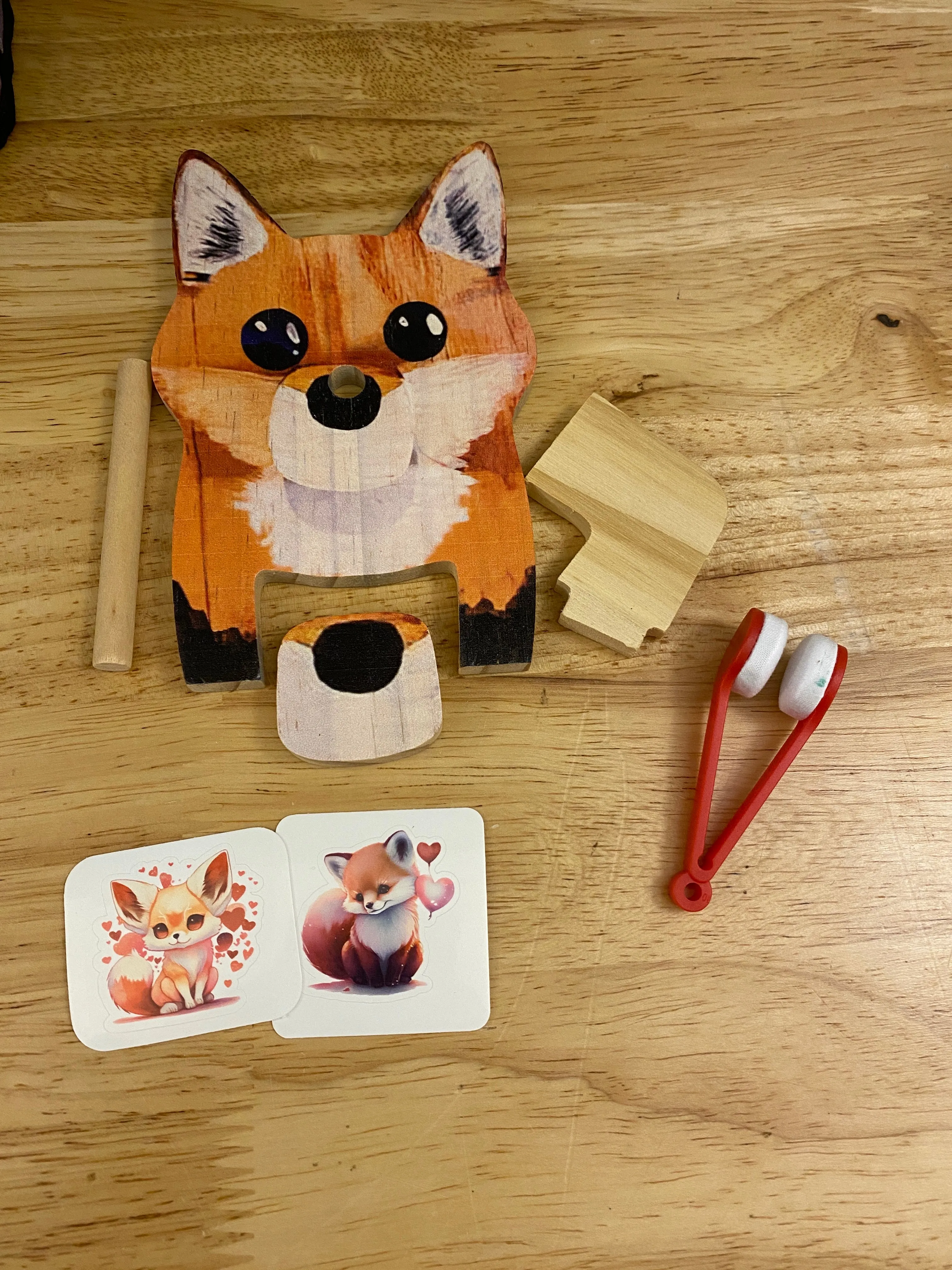 Red Fox Glasses Holder, wooden eyeglasses stand, Fox eyeglasses stand