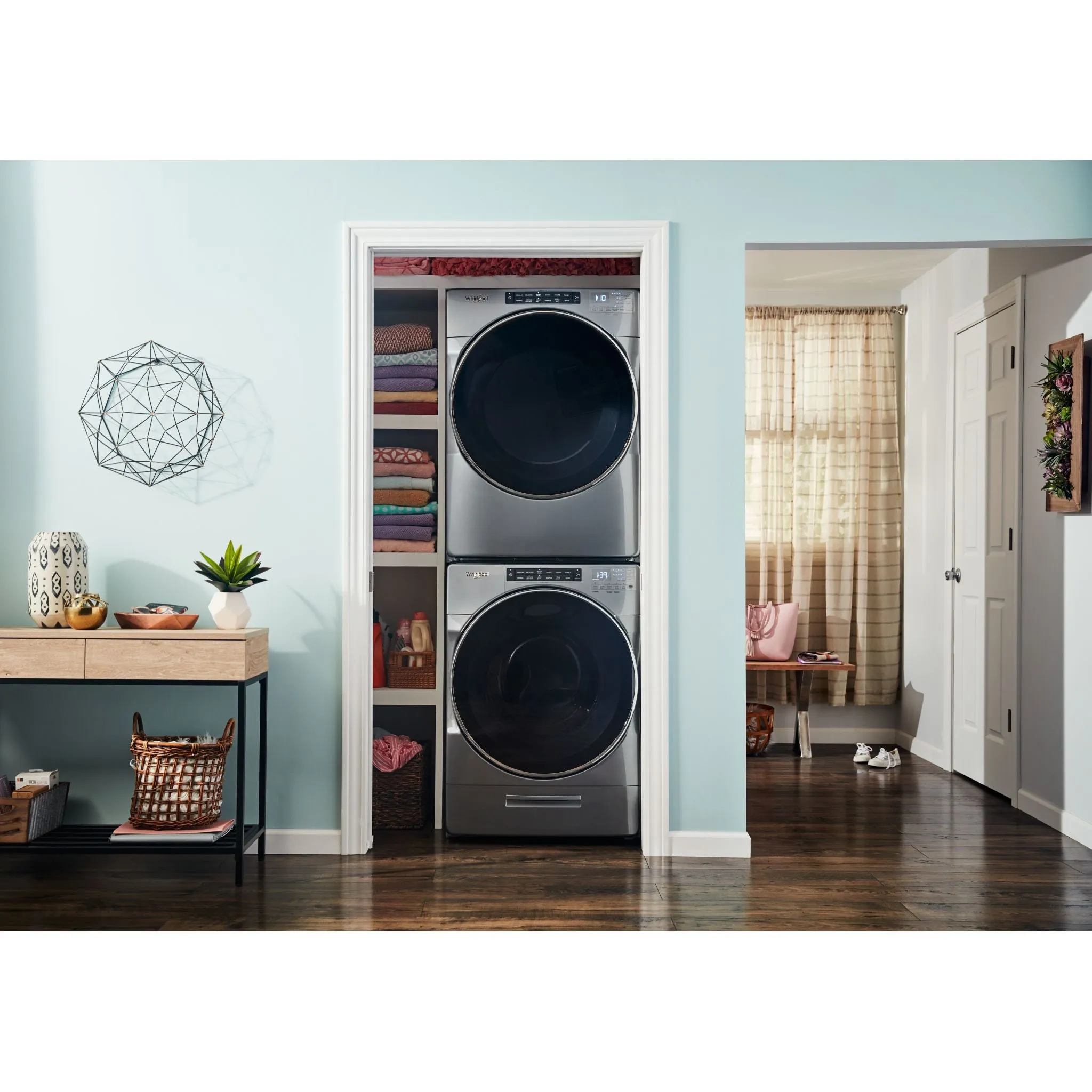 Whirlpool 7.4 cu. ft. Front Load Gas Dryer with Steam Cycles (WGD6620HC)