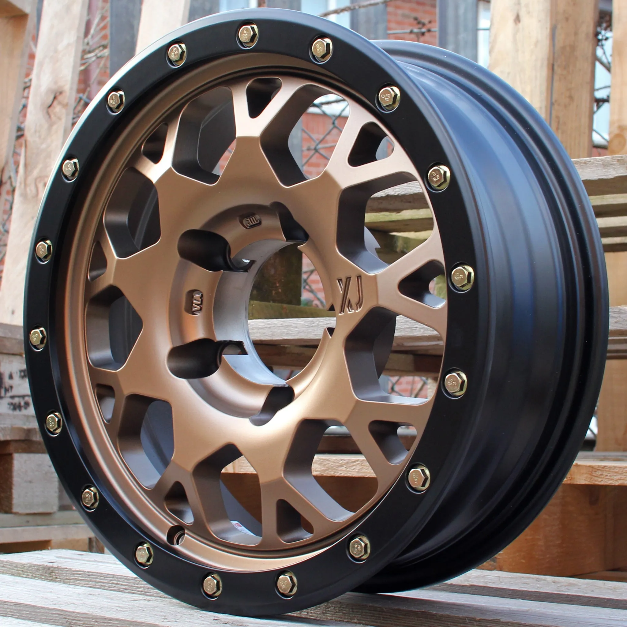 XTREME-J XJ04 Wheel Package for Suzuki Jimny (1998 )